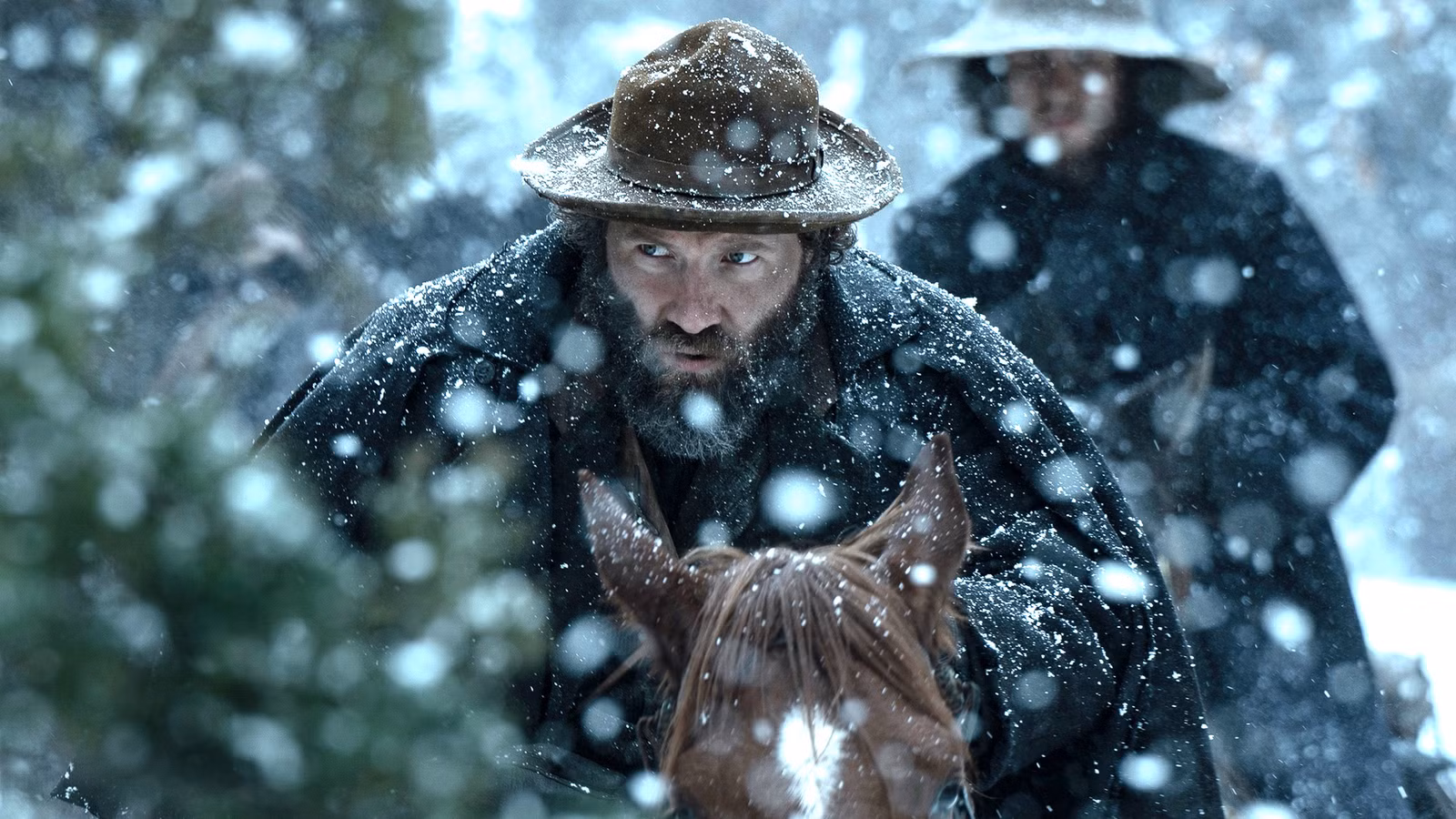 No Red Dead Redemption Movie Yet? This Gritty Netflix Western Is the Closest Live‑Action Version You’ll Get