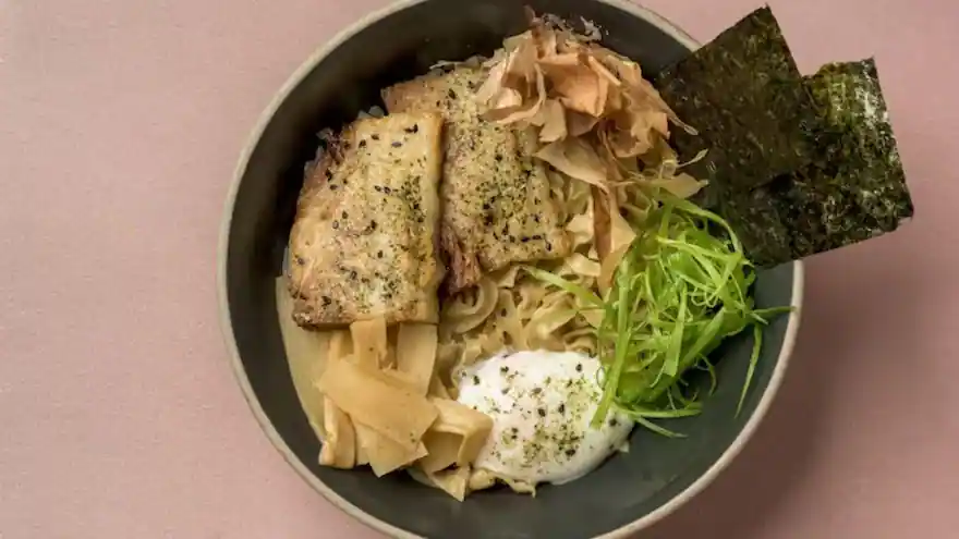 Too Hot to Cook? Easy Chilled Bowls and Low-Effort Dinners for Malaysian Heatwaves