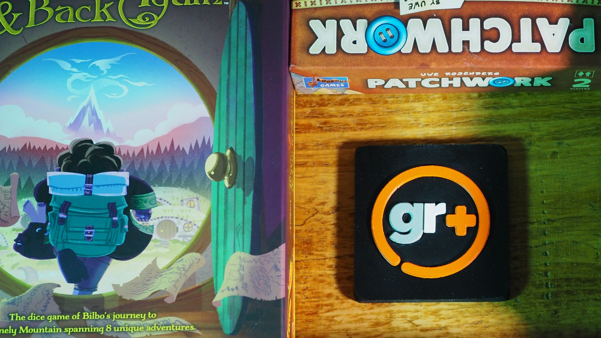 The 6 Best 2‑Player Board Games for Date Night, Roommates and Travel