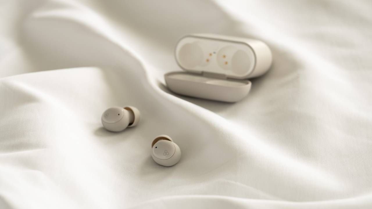From ASMR Sleep Buds to Smartwatch Earbuds: Can One Pair Handle Both Your Nights and Noisy Commutes?