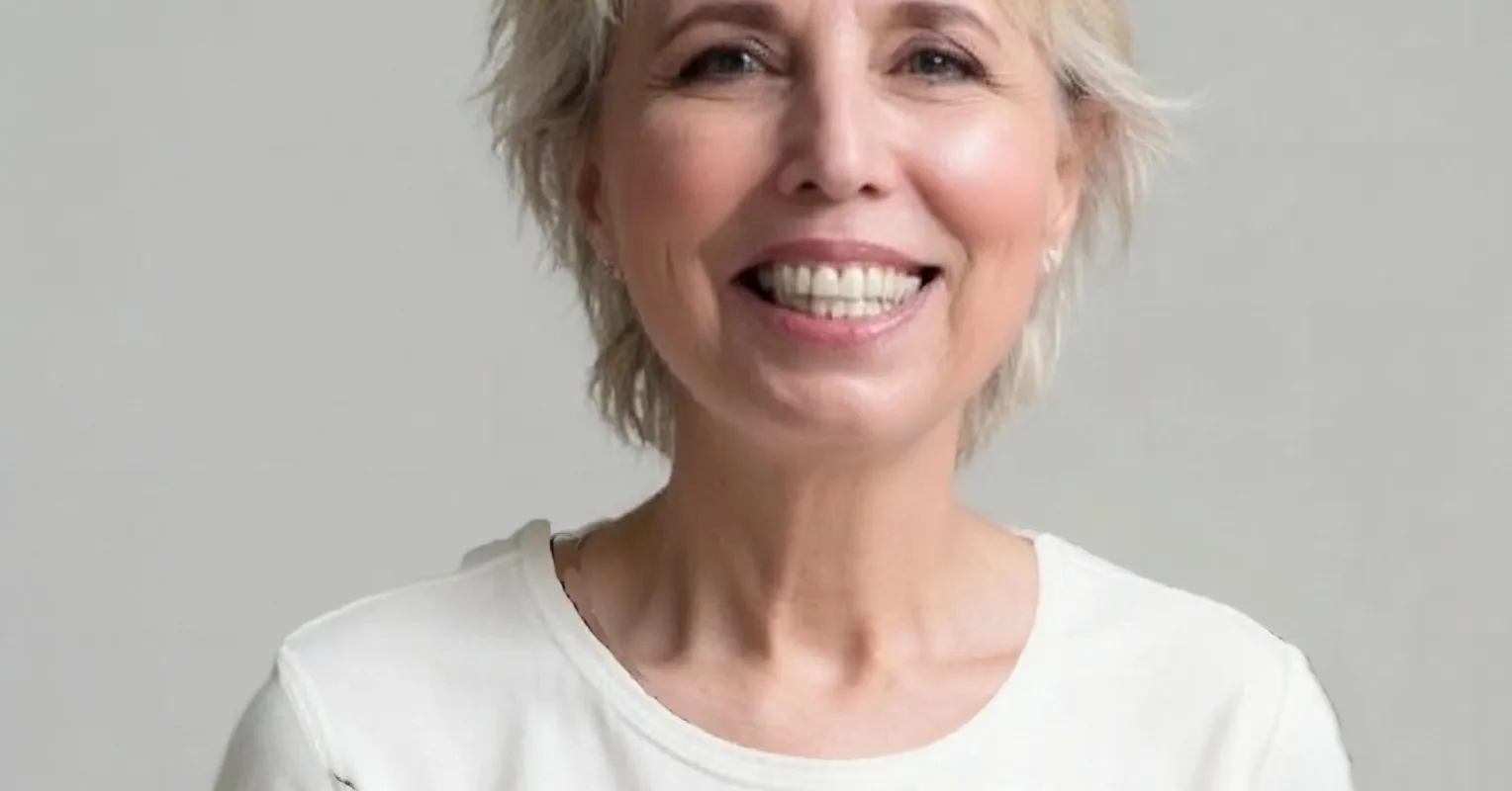 ‘Mother Wound’ and the Mirror: How Your Mum Shaped Your Body Image (and How to Heal It)