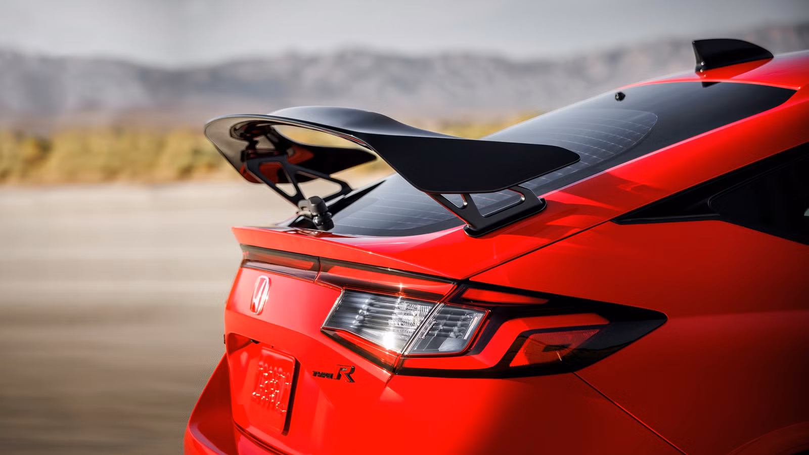 The One Thing You’d Change About Your Car: 10 Tiny Design Flaws That Drive Owners Crazy