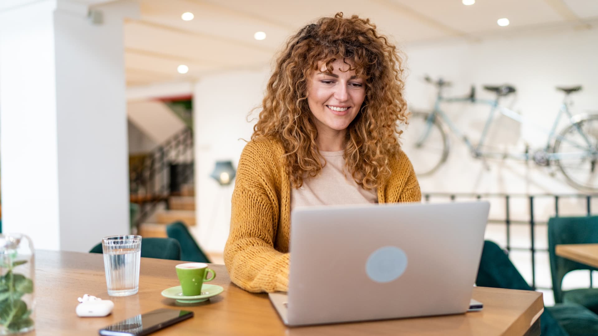 Turn Your Budget Into a Sanctuary: How to Write AI Prompts That Actually Help Your Money