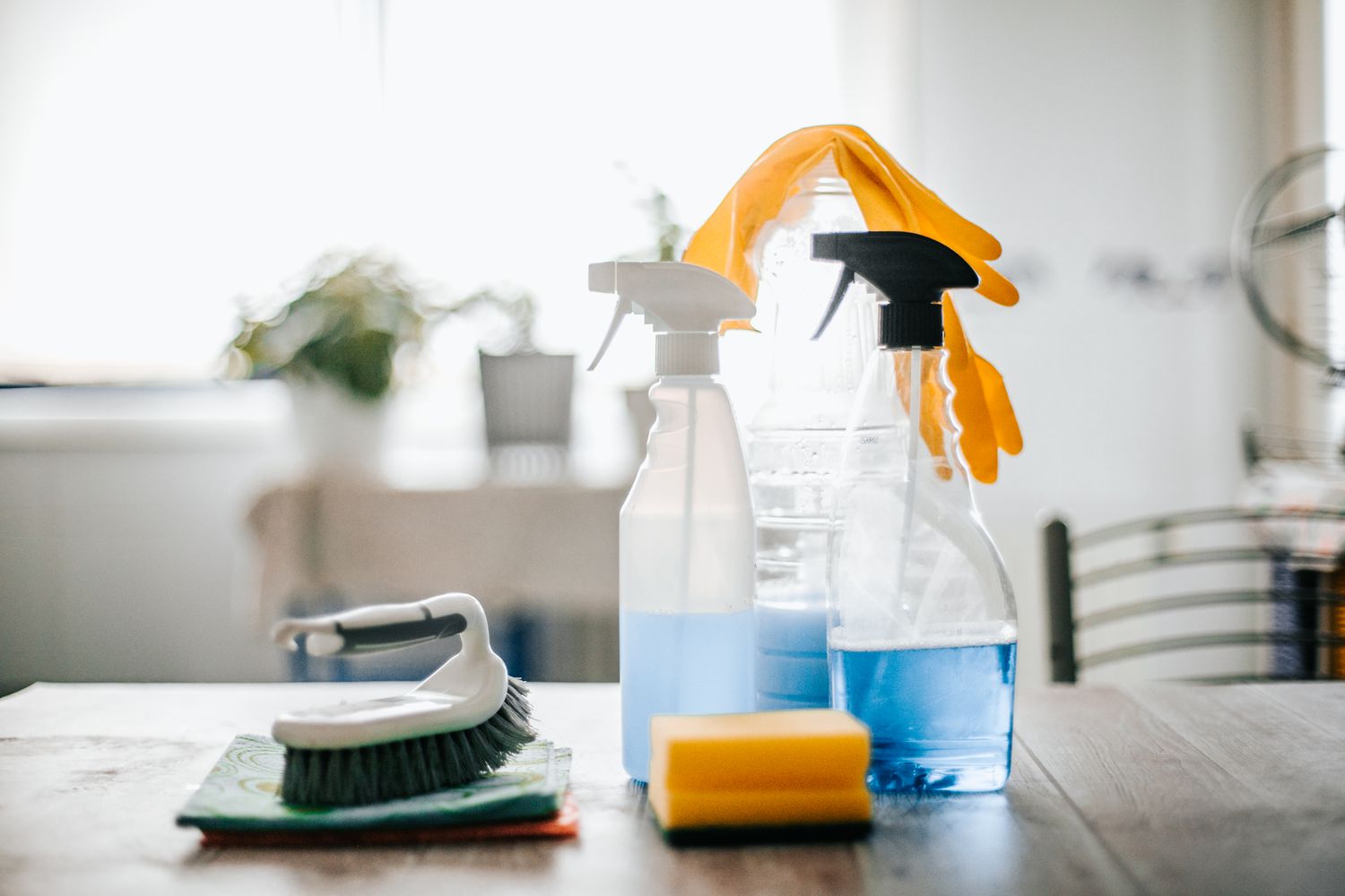 Are Your Cleaning Habits Hurting Your Health? Safer Ways to Tackle Dust, Mold and Everyday Mess