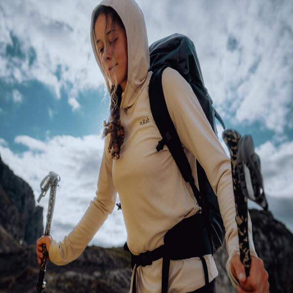 Smarter Layers for Tough Mountain Hikes: Jackets and Base Layers That Truly Earn Their Pack Space