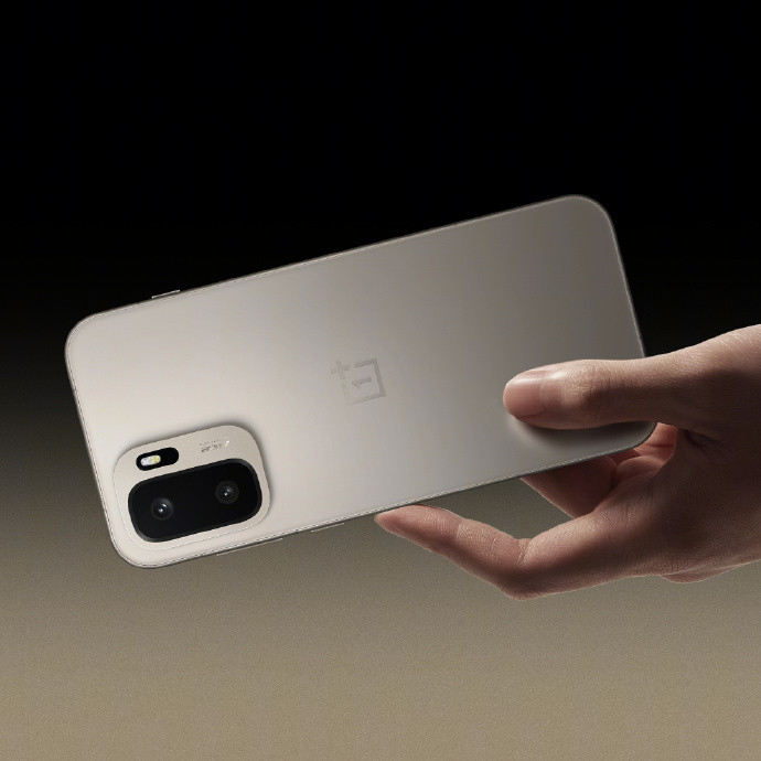 Could Phone Chips Like Snapdragon X2 and OnePlus’s 165Hz Monster Power the Next Wave of PC Handhelds?