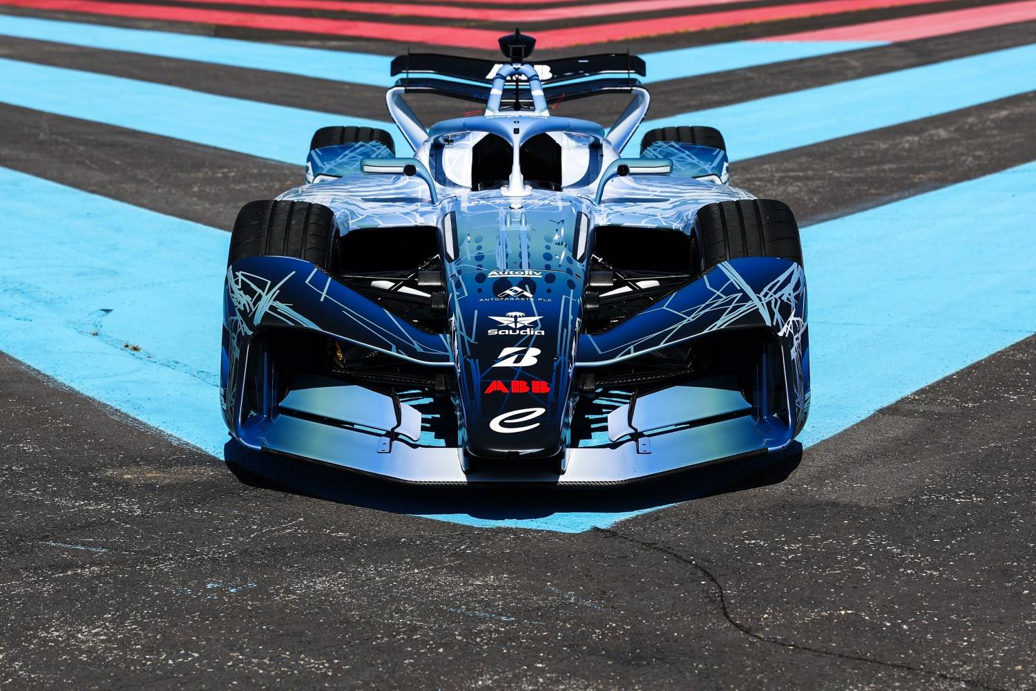 Inside Formula E’s New GEN4: The First Fully Recyclable Race Car and Why It Matters for Everyday EVs
