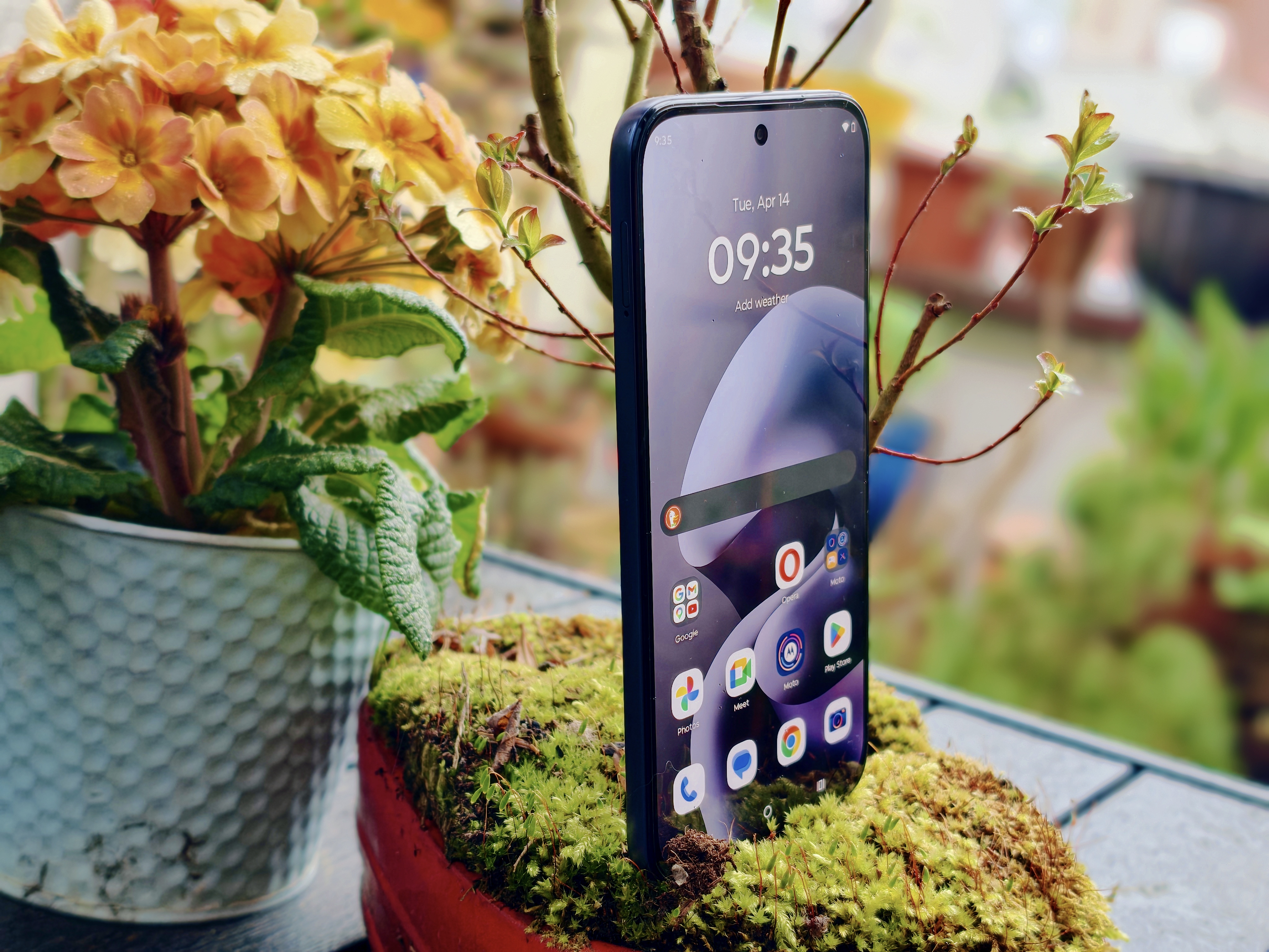 Budget Phones Are Getting Weirdly Good: How to Shop Smart Under $700