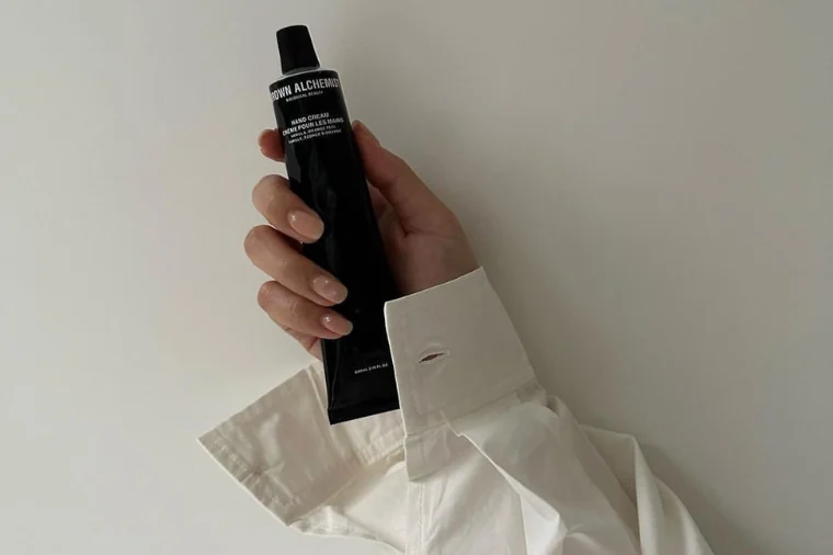 How to Build a Minimal Beauty Routine that Still Feels Indulgent