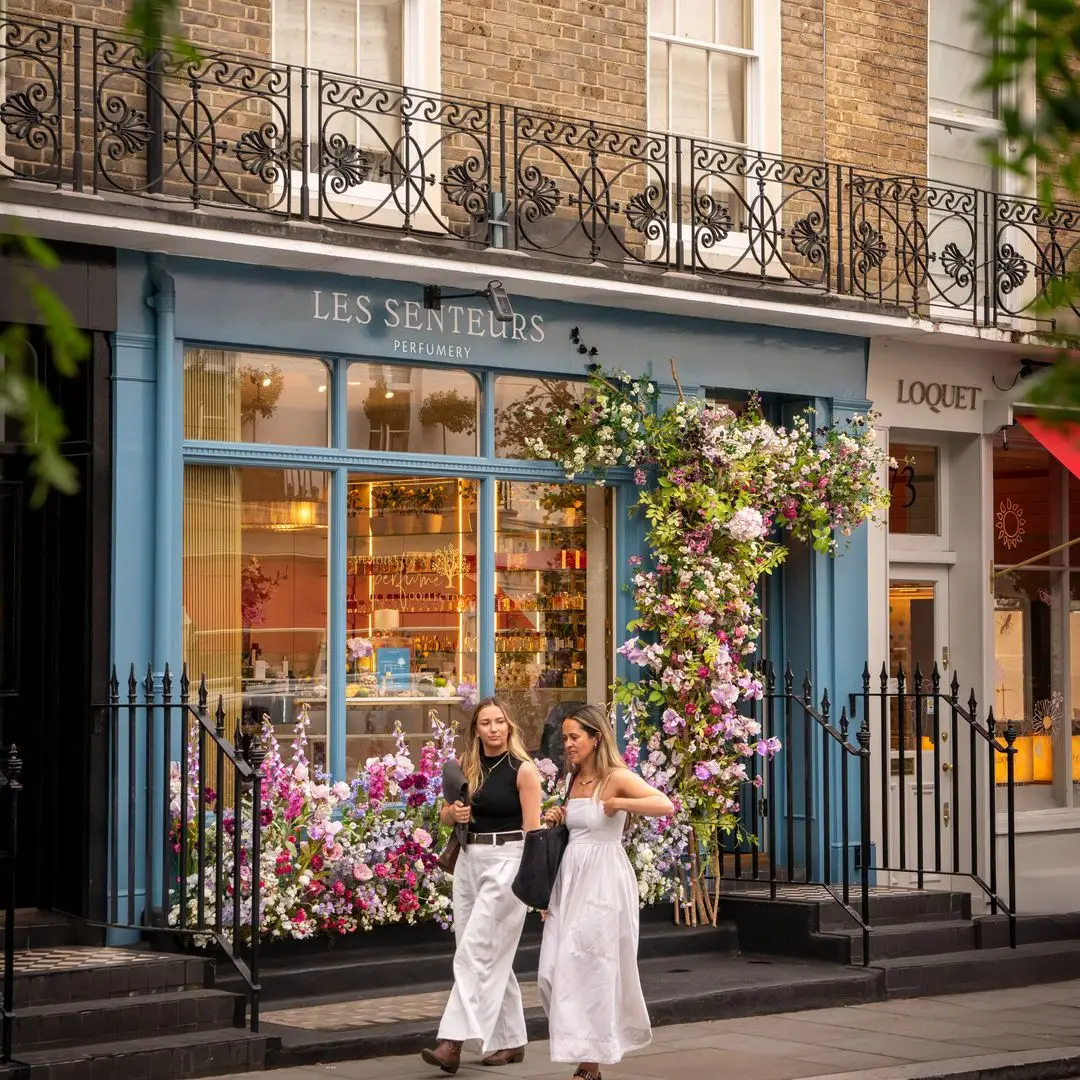 How to Choose a Wedding Day Perfume You’ll Actually Love Years From Now