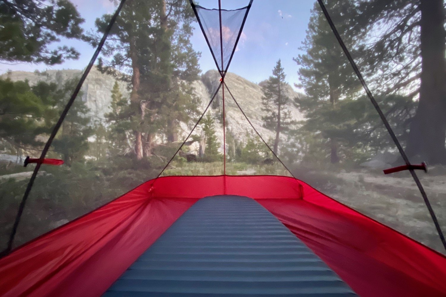 Ready to Go Ultralight? How to Choose the Right Tent for Your Next Big Hike