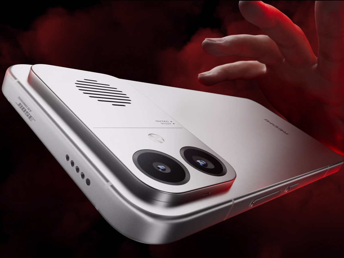 New Wave of Gaming Phones: Are These 165Hz Beasts Actually Ready for Competitive Play?