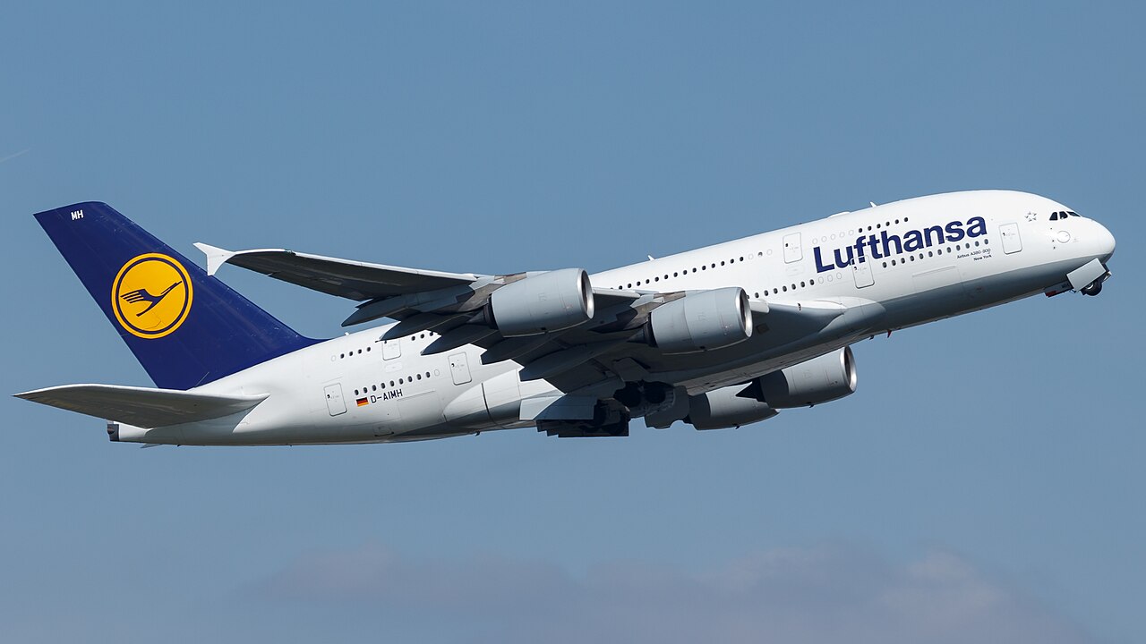 Lufthansa’s Revamped A380 Business Class to LAX: What AvGeeks Can Expect Onboard