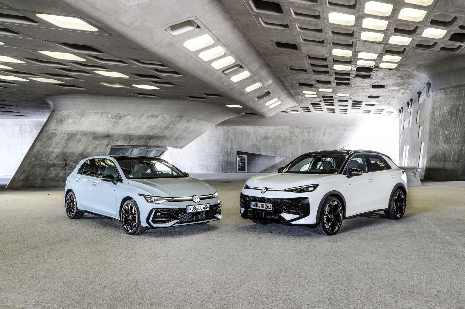 Inside the New Hybrid–EV Crossovers: How BYD’s Sea Lion 05 and Volkswagen’s Golf Hybrid Blend Electric Power With Everyday Range