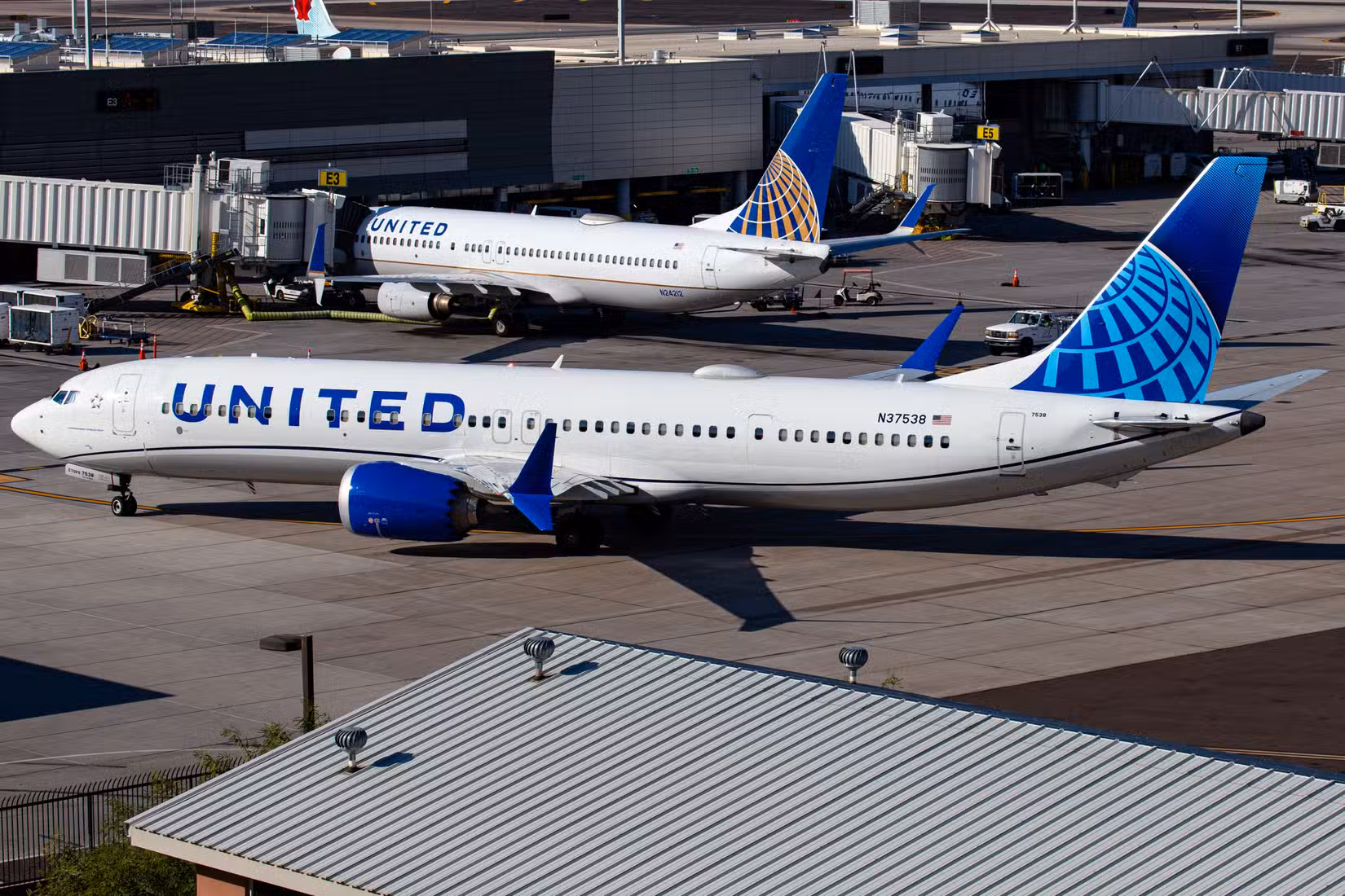United’s MileagePlus Just Got More Pay-to-Play: What the New Rules Mean for Aviation Geeks Who Chase Status