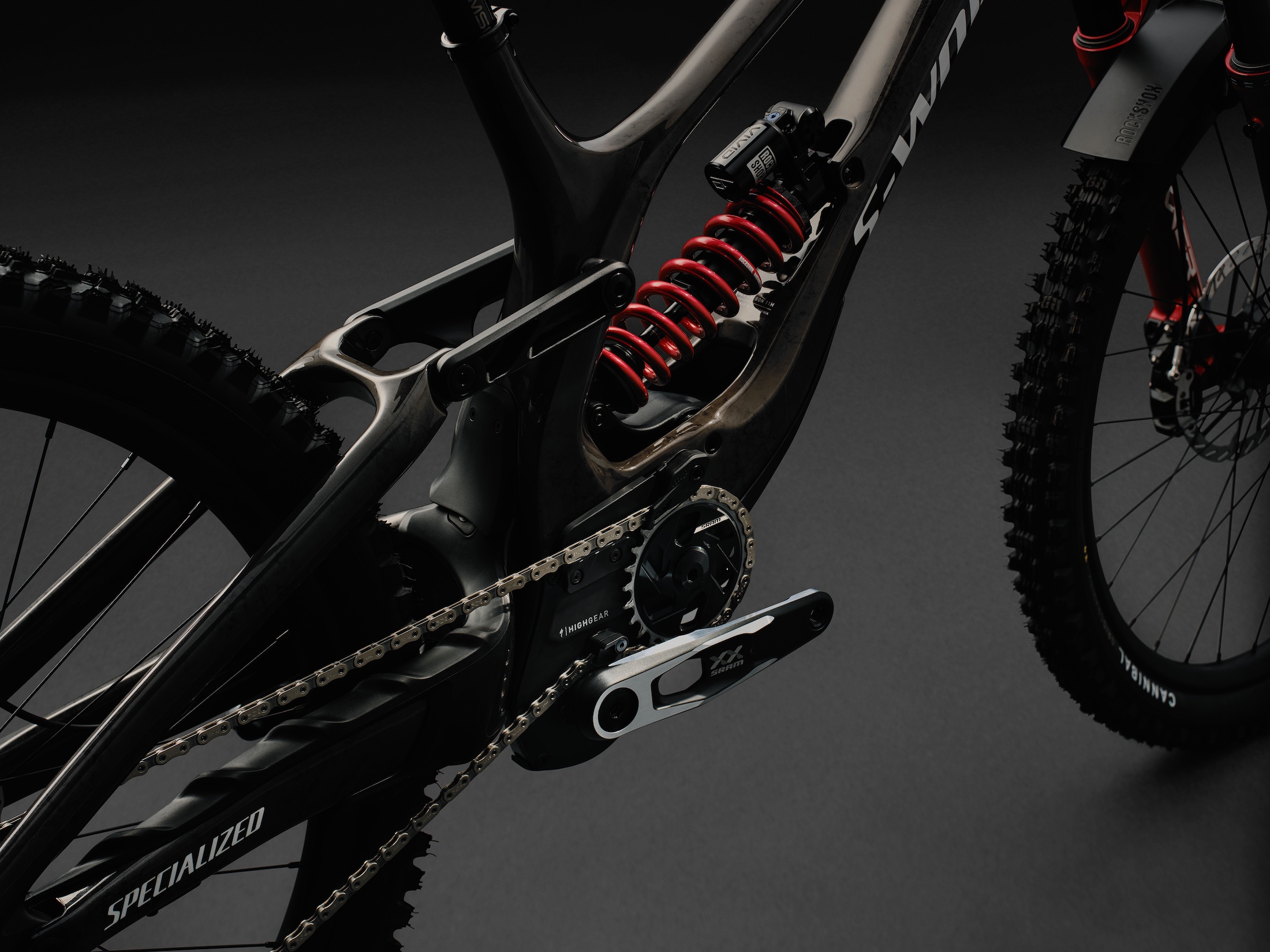 Hidden Gearbox, Bigger Clues: What the New Specialized Demo 11 Means for Future Downhill and E‑MTB Bikes