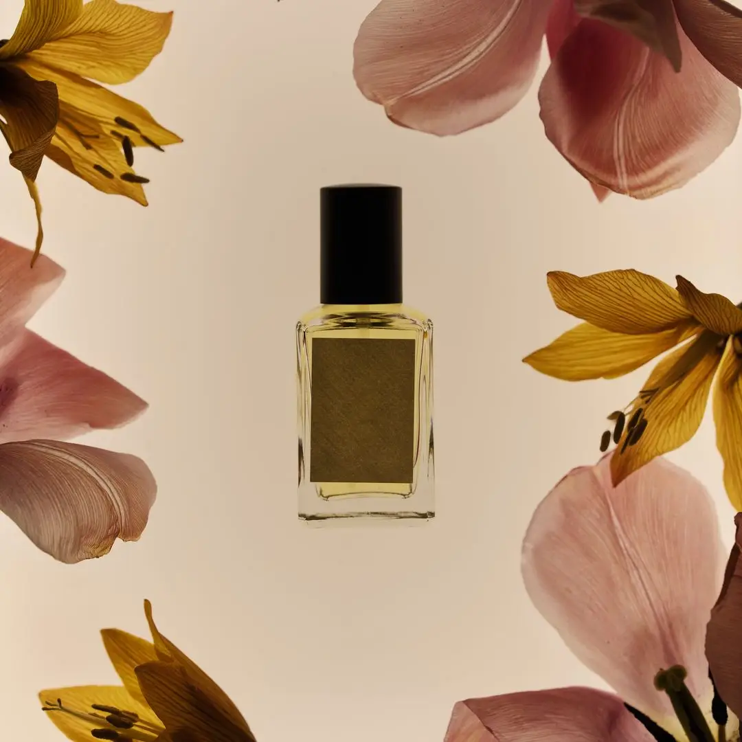 How to Choose a Wedding Day Perfume You’ll Actually Love Years From Now