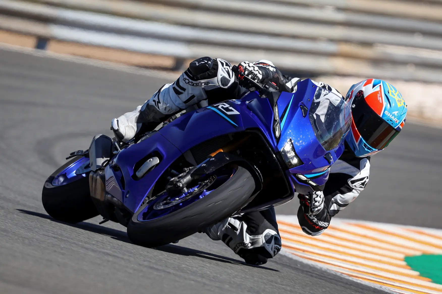 Yamaha R7 Levels Up: Electronics, Handling Tweaks and Its Place in the Middleweight Class