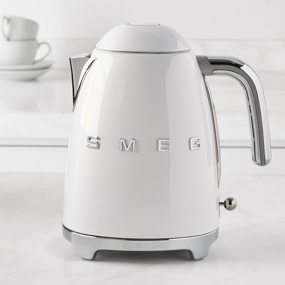 Tiny Cafés at Home: How Compact Coffee Setups Turn Small Spaces into Mini Espresso Bars