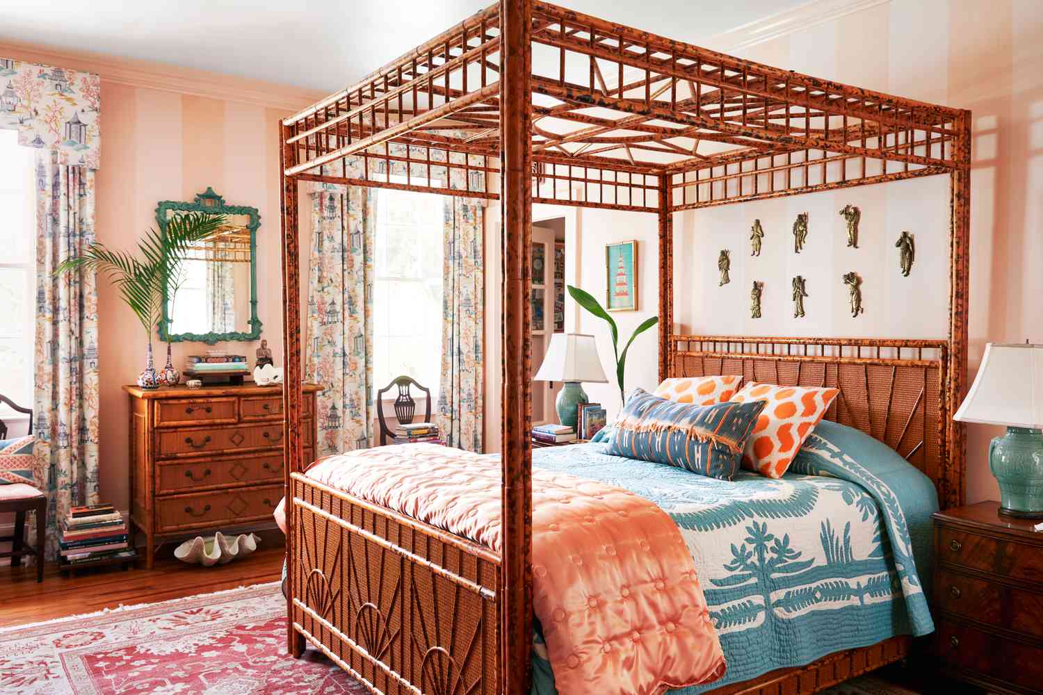 Is Your Dining Room Secretly Uninviting? Designers Say These 6 Fixes Make Guests Actually Stay