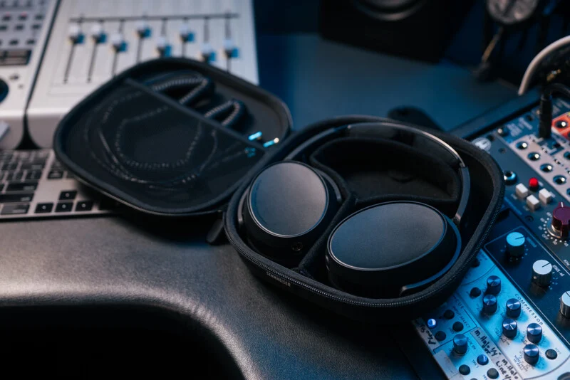 Wired vs Wireless Headphones in 2026: When Bluetooth Is Good Enough for Serious Listening