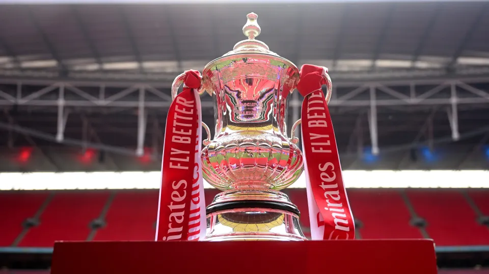 Title Push, Top-Four Drama and No Sunday Games: Why This Premier League Weekend Feels So Weird