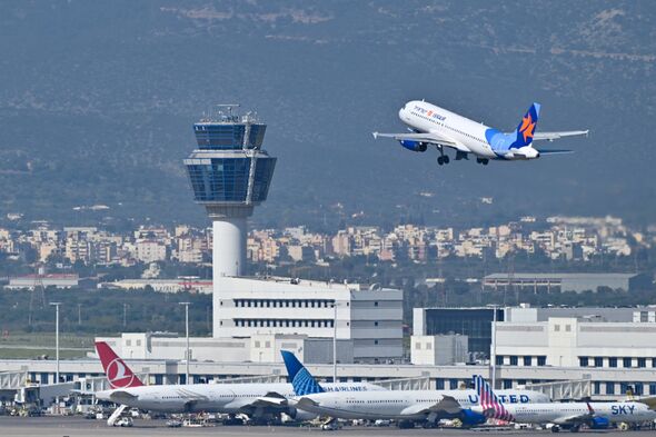 New Border Rules, Longer Queues: What the EES and ETIAS Changes Mean for Your Next Europe Trip