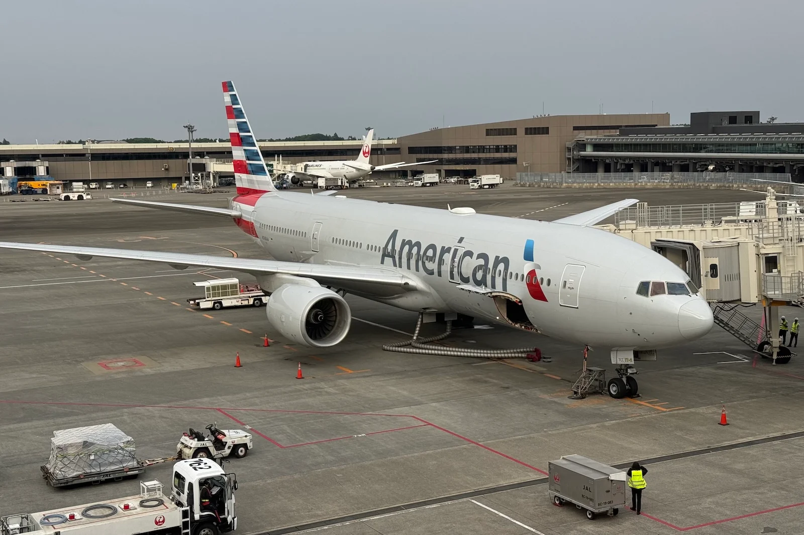 Stop Wasting Miles on Flights Only: Smart Ways to Turn Airline Points Into Cheaper Hotel Nights