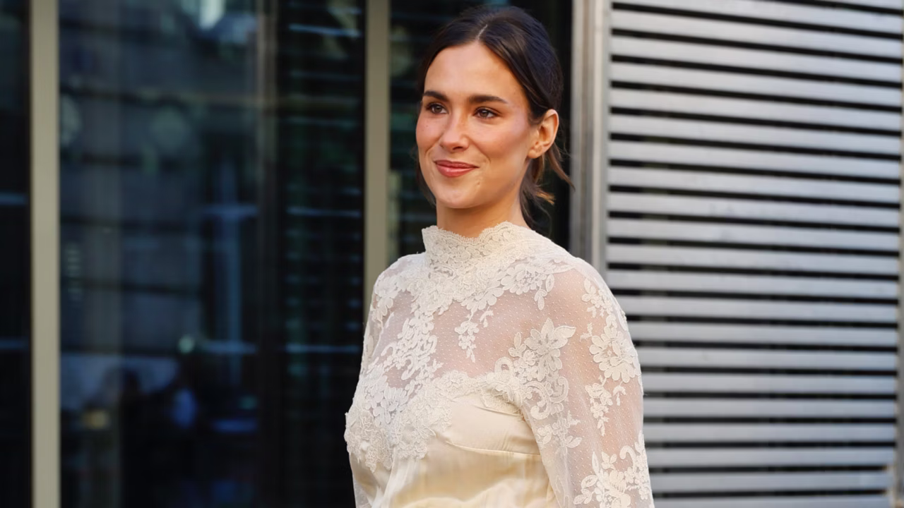 Romantic Blouses and Lace Trims Are Infiltrating the Office—Here’s How to Style Them