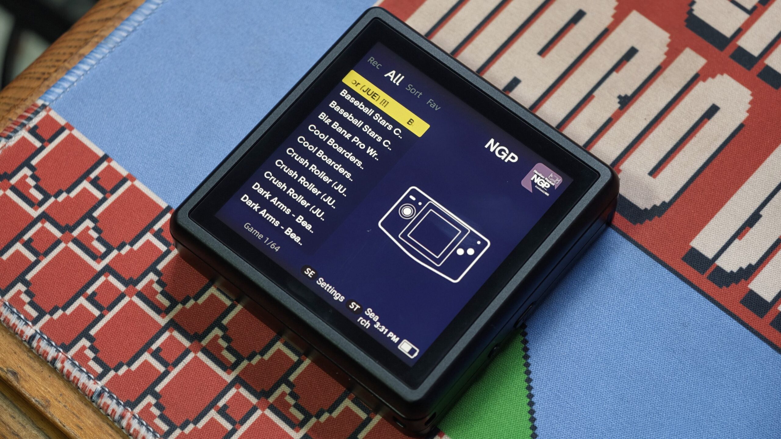 The Swivel Screen Handheld That’s Redefining Retro Gaming Under $90