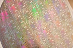 Foxconn’s HHRI and Quobly Open-Source QPE Toolbox to Advance Fault-Tolerant Quantum Computing