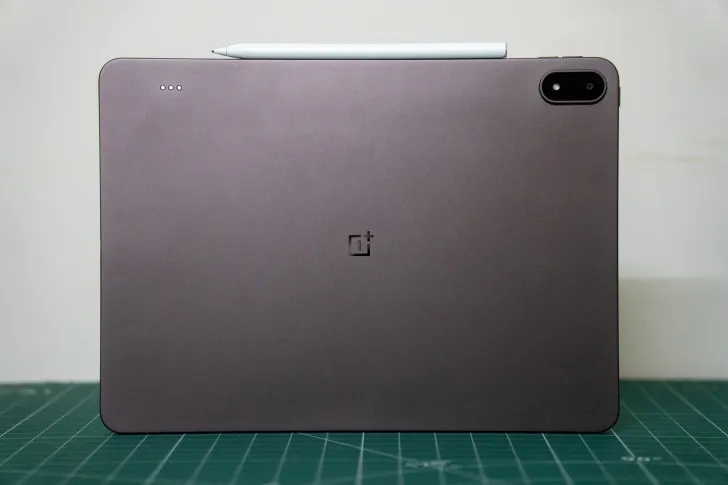 OnePlus Pad 4 Review: Software Polish That Finally Makes an Android Tablet Feel Flagship