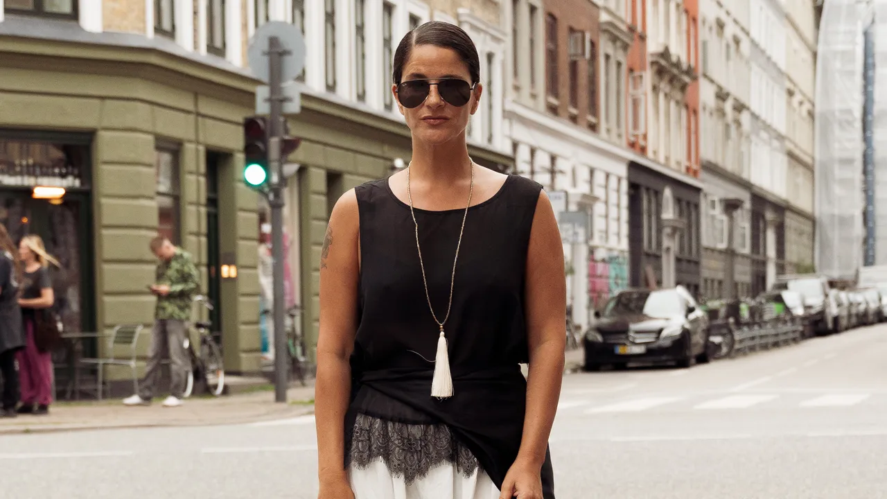 Master Three Summer Bottoms: Bermuda Shorts, Denim Cuts, and Taffeta Pants