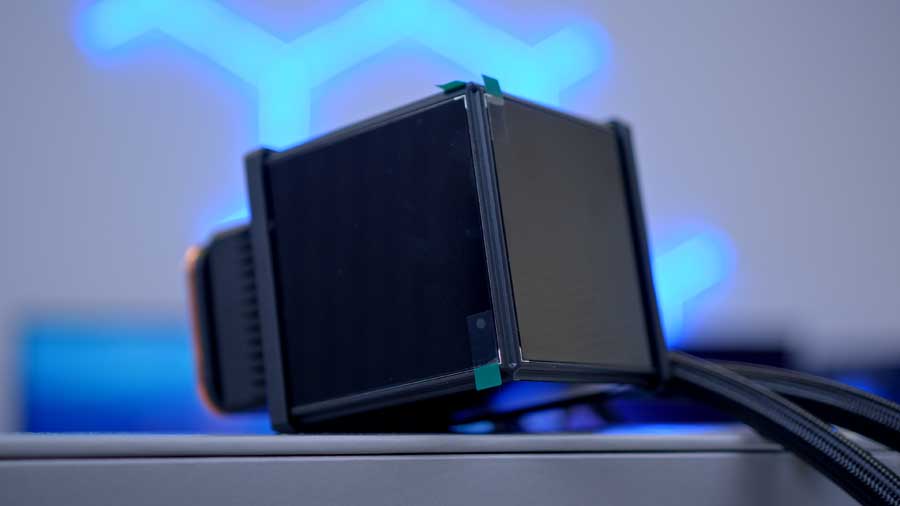 ASUS ROG RYUO IV vs Thermaltake MINECUBE 360: Premium 360mm Liquid Cooler Showdown