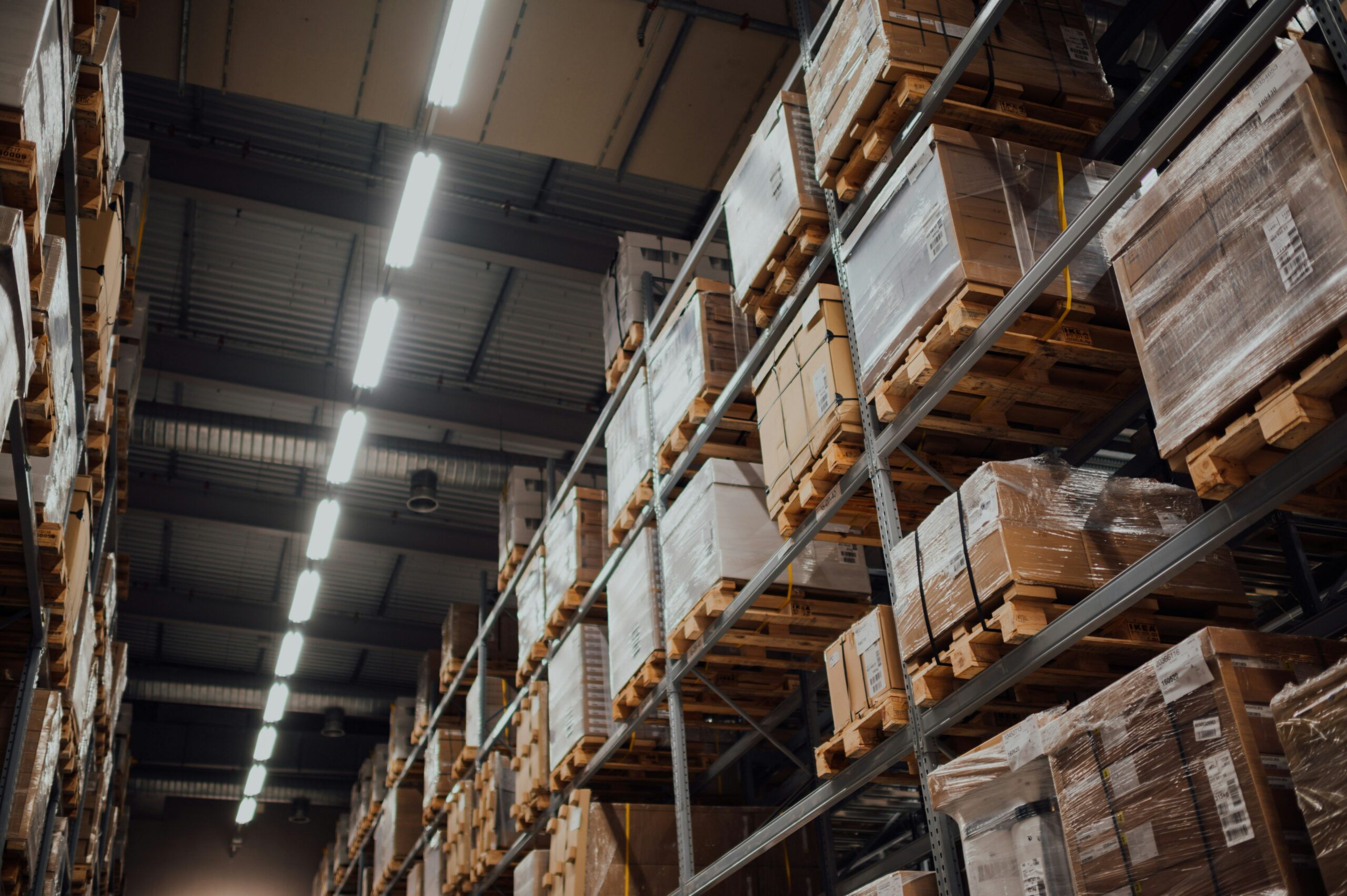 How Fully Autonomous Robots Are Transforming Warehouse Operations at Scale