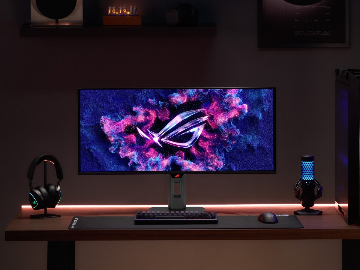 How Ultrawide Gaming Displays Are Solving Desktop Clutter and Boosting Productivity