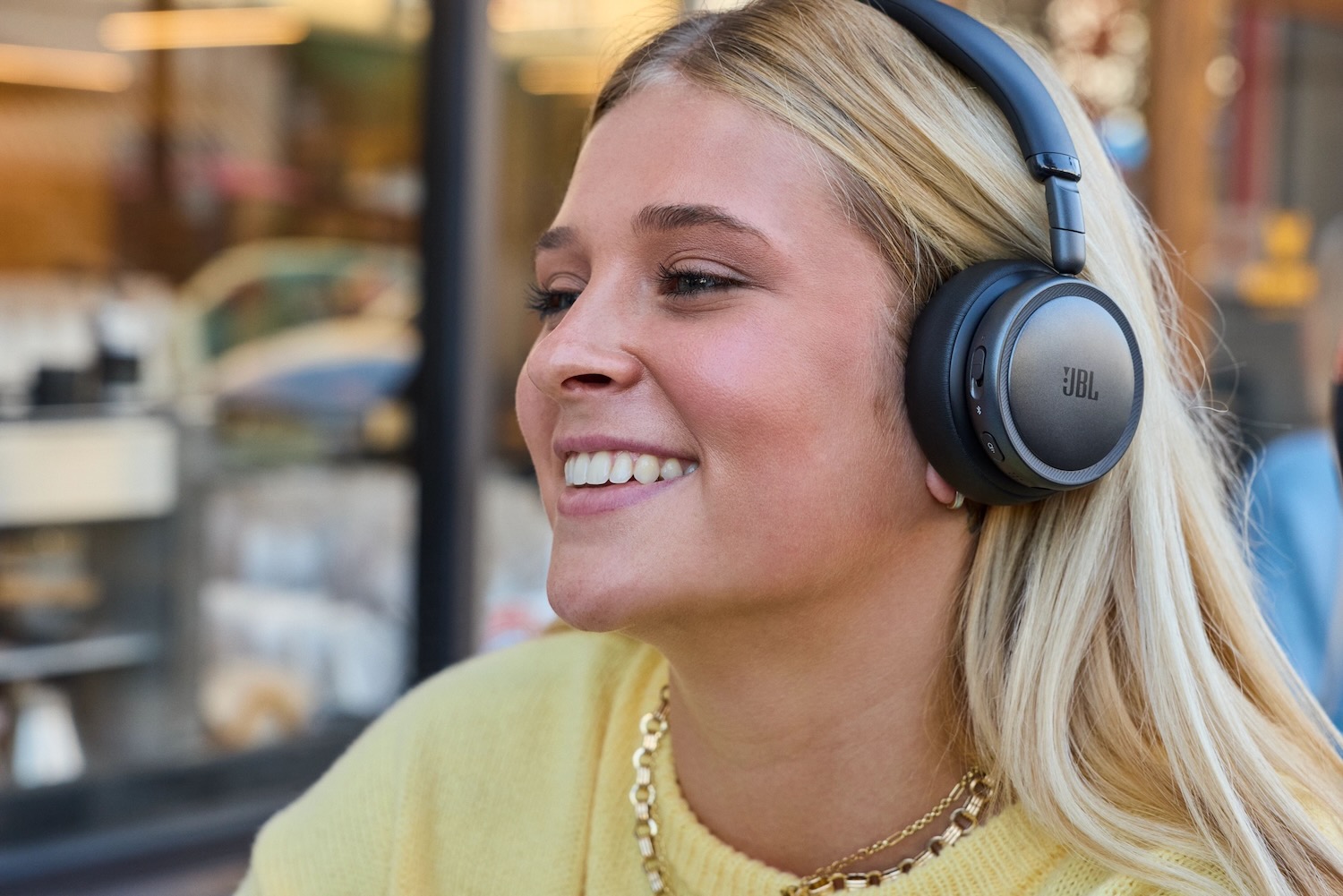 JBL Live 780NC and 680NC: Premium ANC Headphones for Different Listening Styles