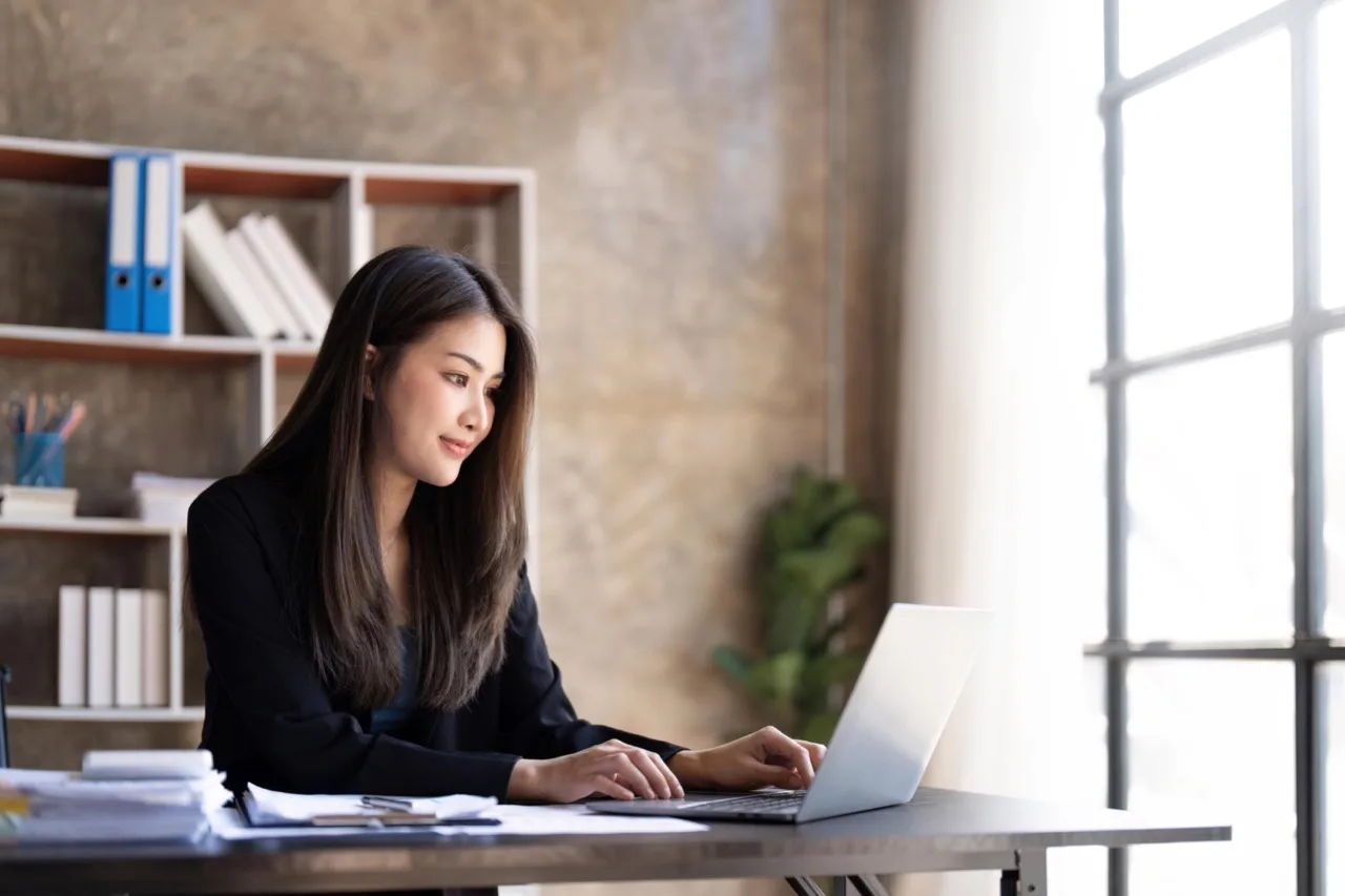 How AI Contract Review Is Transforming Legal Document Management Beyond Simple Storage