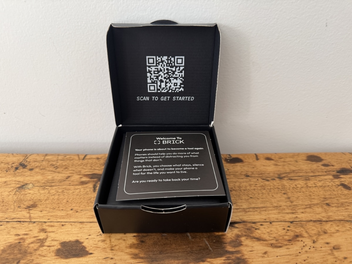 Does This Tiny NFC Brick Actually Help You Stop Doomscrolling?