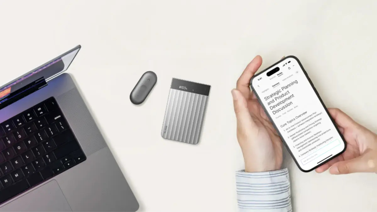 Wearable AI Note-Takers Are Becoming Essential Tools for Busy Professionals