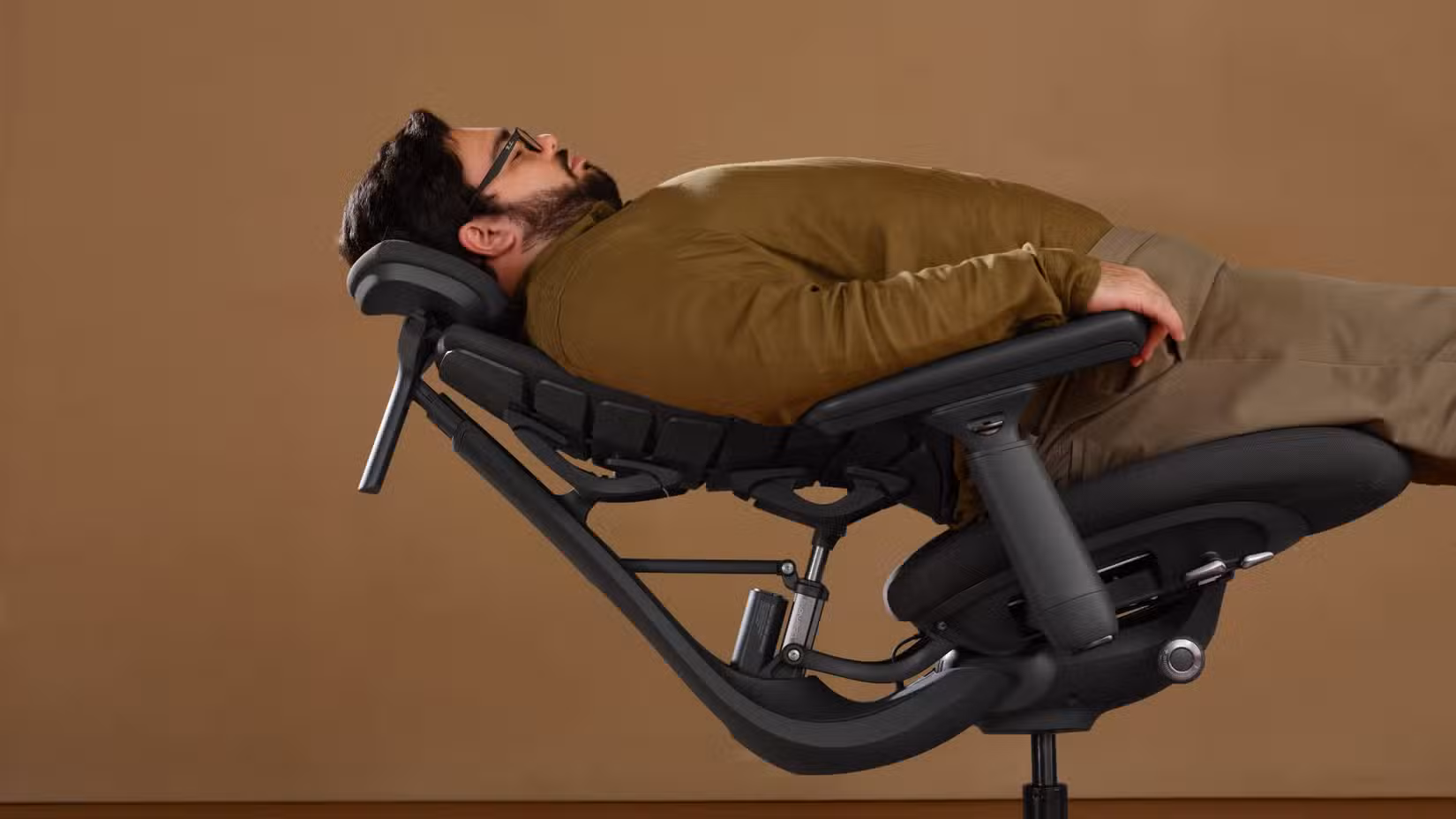 LiberNovo’s Maxis Chairs Put Ergonomics Back in Reach for Bigger and Taller Bodies