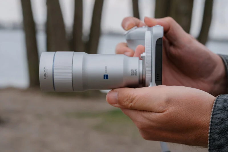 Vivo X300 Ultra vs X300 FE: Which Flagship Gives You More Camera Versatility for the Price?