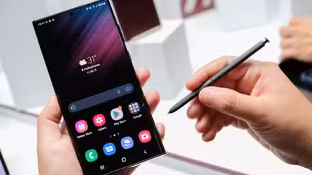 One UI 9 Brings a Customization Shake-Up to Galaxy Phones