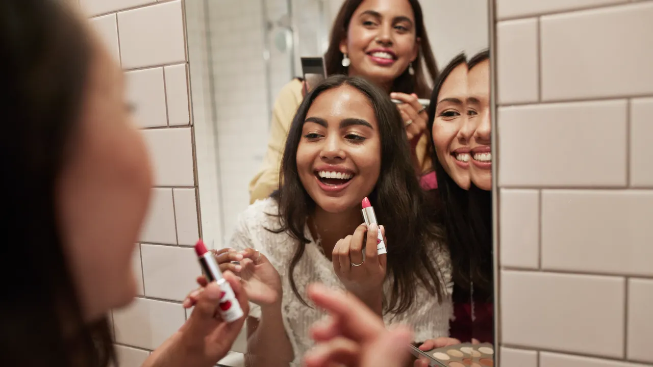4 Expert-Approved Makeup Routines You Can Master in Under 30 Minutes