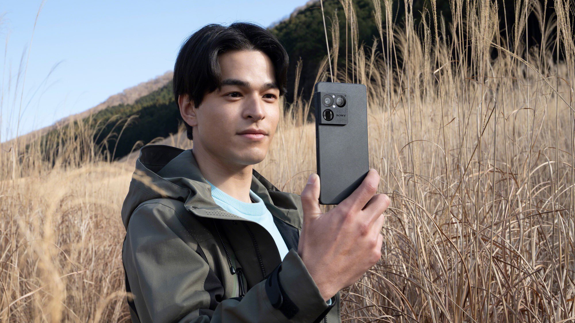 Sony’s Xperia 1 VIII Upgrades Its Telephoto Sensor—Here’s What That Means for Your Photos