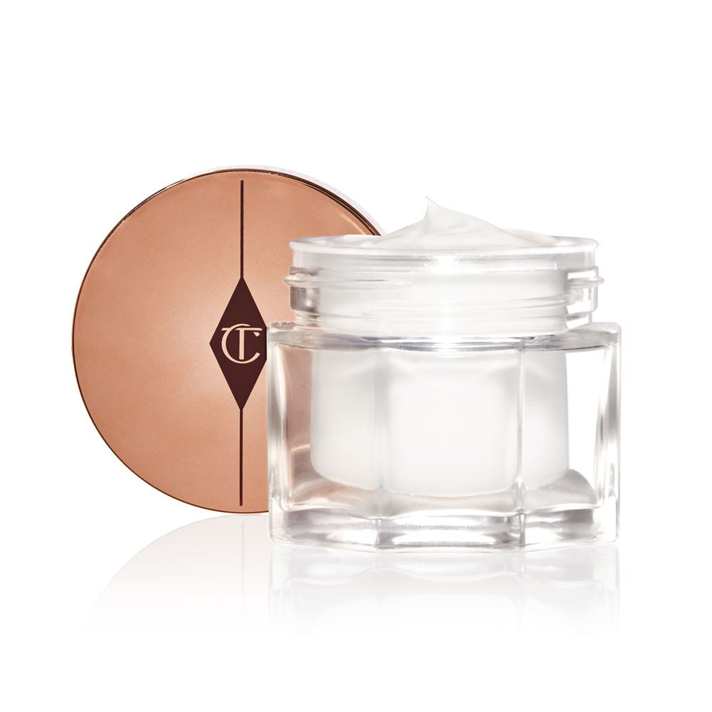 The Charlotte Tilbury Products That Makeup Artists Swear By: A Complete Buying Guide