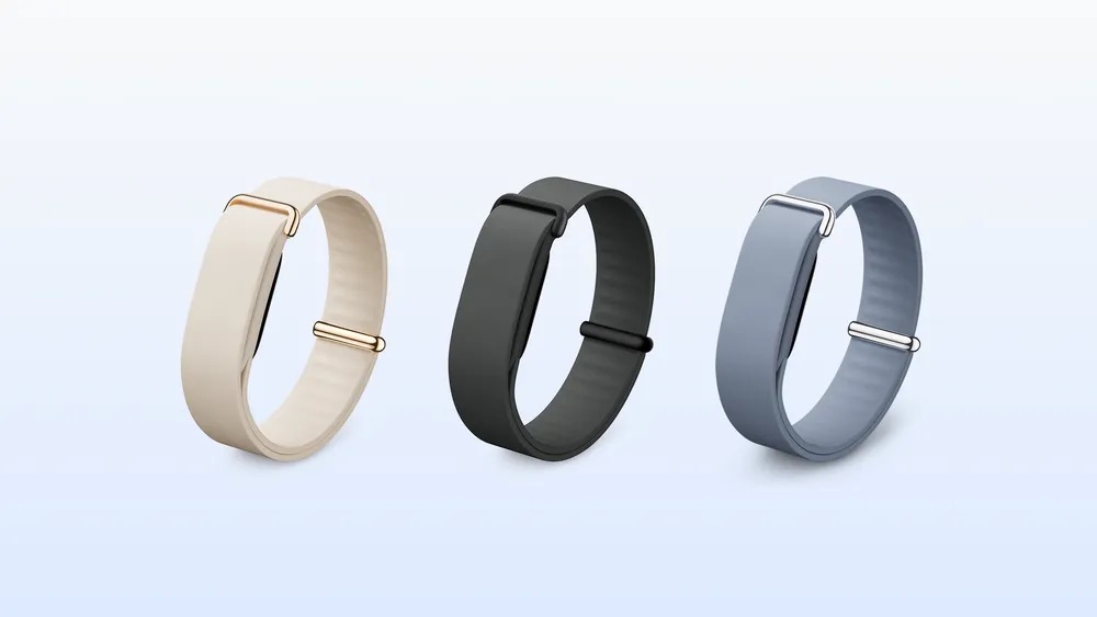 Why Google’s Screenless Fitbit Air Is a Trojan Horse for AI Health Coaching