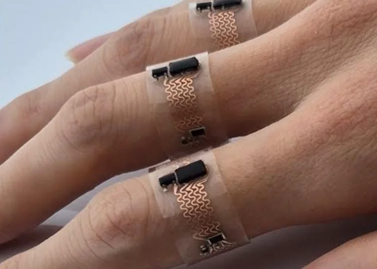 AI Rings That Translate Sign Language in Real Time Are Here—Here’s How They Work