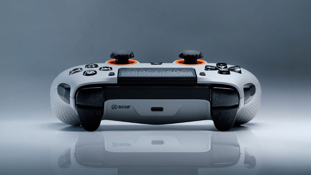 PlayStation 5 Gets Two New Controller Options: SCUF Omega vs Official Sony Design