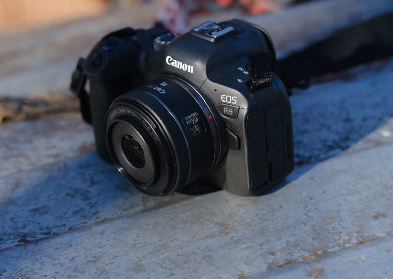 Canon vs Nikon Landscape Lenses Under $400: Which System Gives Budget Photographers Better Value?